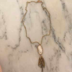 Kendra Scott Rayne necklace in Ivory MoP